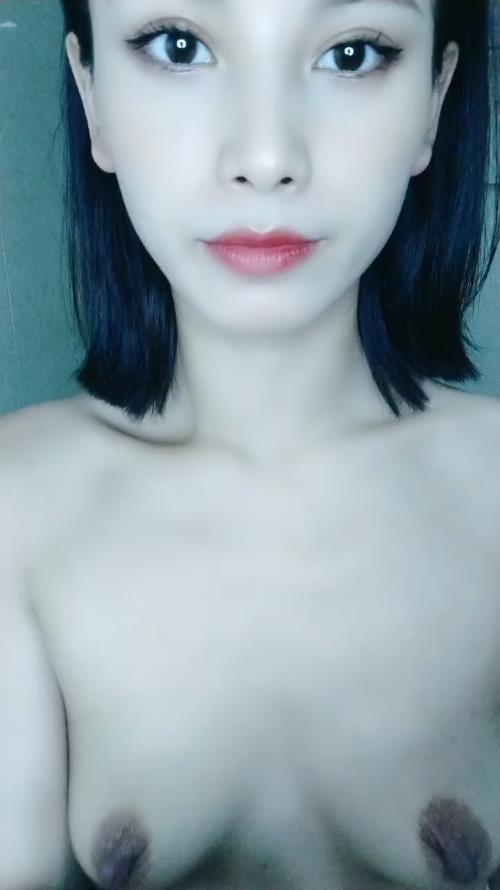 古靈精管的妹子,和男友衛生間花樣操逼,做愛直播,花式勾引