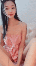 甜美说话温柔美女!给大家秀一场!脱下丝袜粉嫩小穴,跳蛋塞入特写,翘起美腿手指后入
