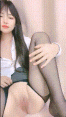 颜值嫩妹【美伢】第四弹,新晋校花下海,无毛馒头逼流浆,蜜桃臀粉奶粉逼,自慰大秀