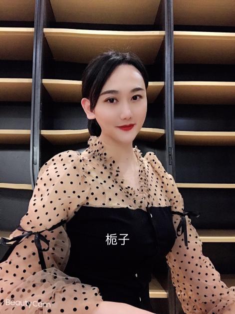 美魔女ts栀子，小弟弟豁出去了！说要操死我，姐姐可是修炼了千年啊，被操射的感觉真的无与伦比的美丽，精液喷射6次 大爽！
