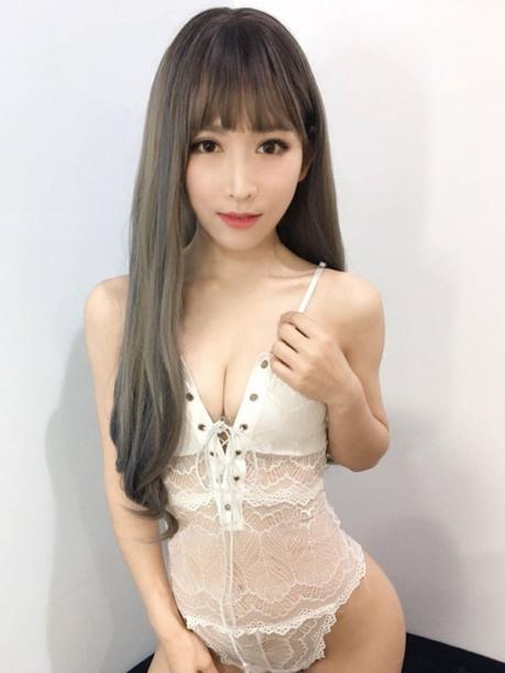 【网曝门事件】亚洲区swag人气冠军女神linlin.baby实力做爱小视频流出 ktv啪啪抱着操 颜射口爆 高清720p版