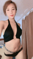 化好妆再操逼性感极品美女脱下内裤扭臀翘起屁股舔屌椅子上美臀套弄