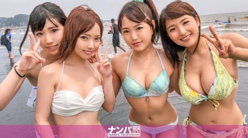 大乱交！海边泡妞！四个穿比基尼的小妞VS四个老手泡妞高手，从沙滩战到酒店，忘掉酷暑的乱交大战！